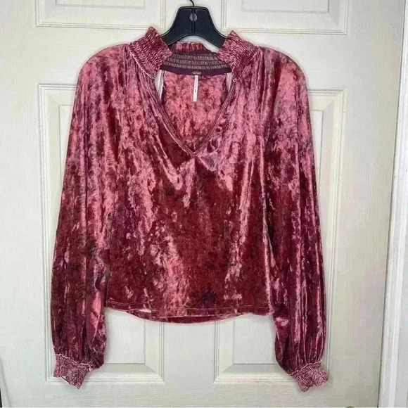 Free People Go Get Em Velvet Wine Top Sz XS - Picture 1 of 8